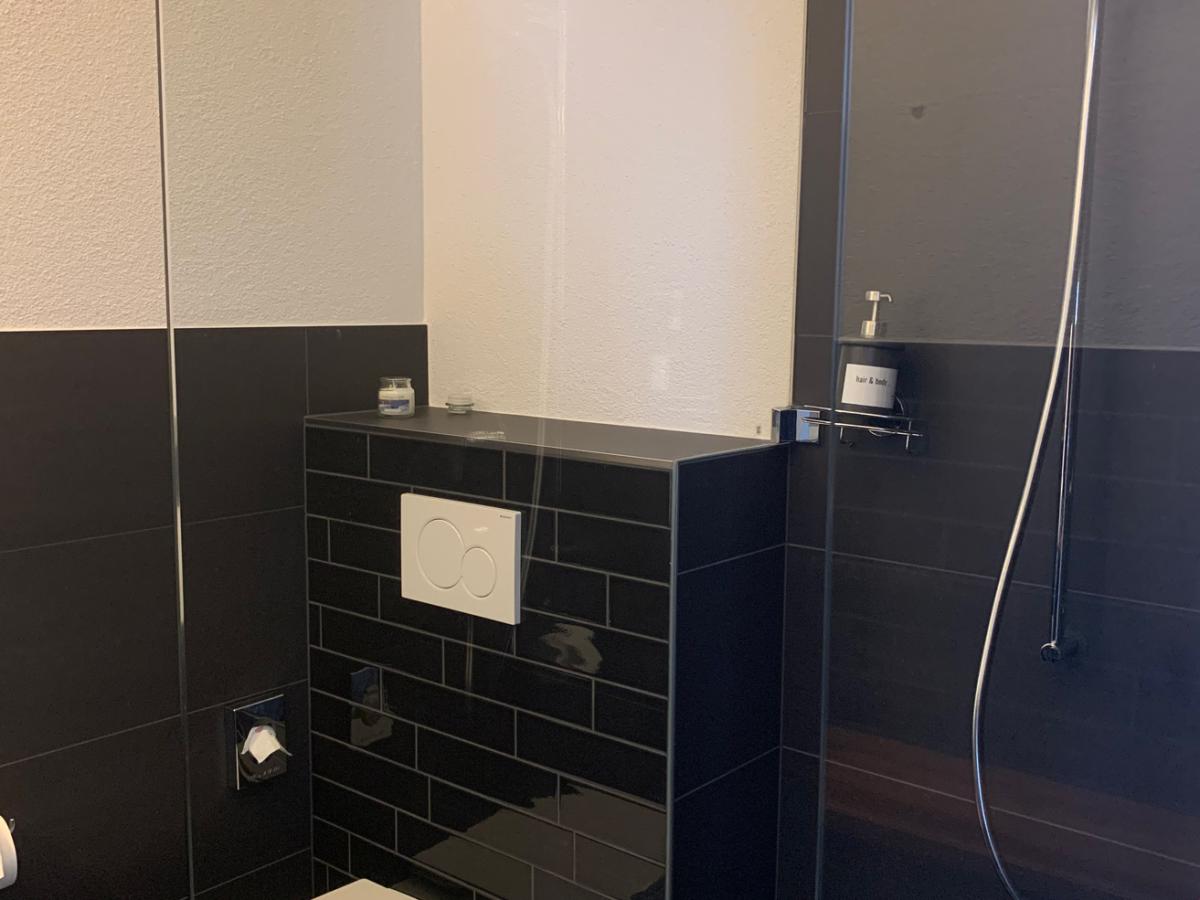 Doppelzimmer Komfort - Hotel B&B Stossplatz