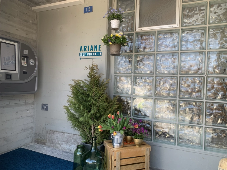 spontan und ohne Reservation bei uns anreisen.  - Hotel B&B Stossplatz